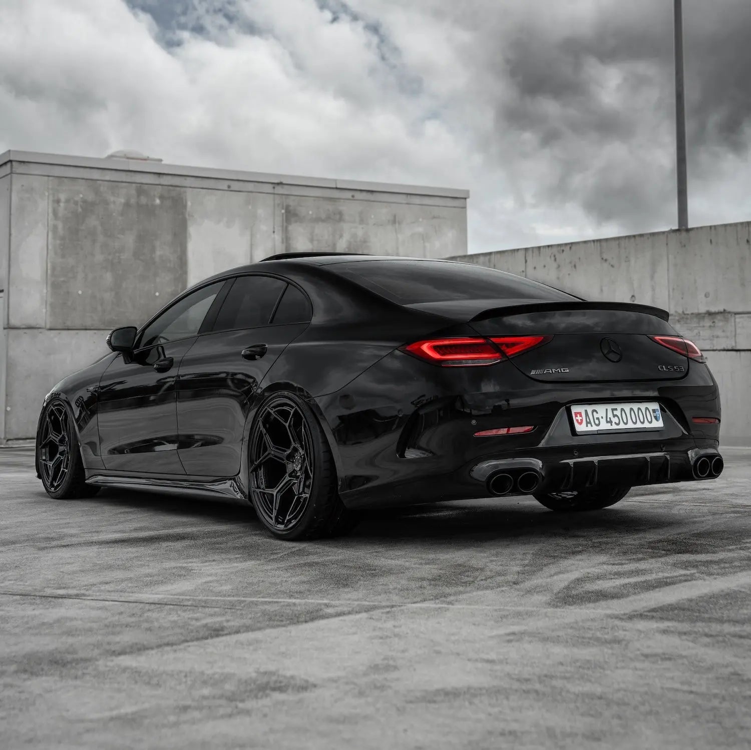 Radi8 R804.c Forged Wheels for Mercedes-Benz CLS 53 AMG – 9x21 & 11x21 Inch Custom Fitment radi8wheels