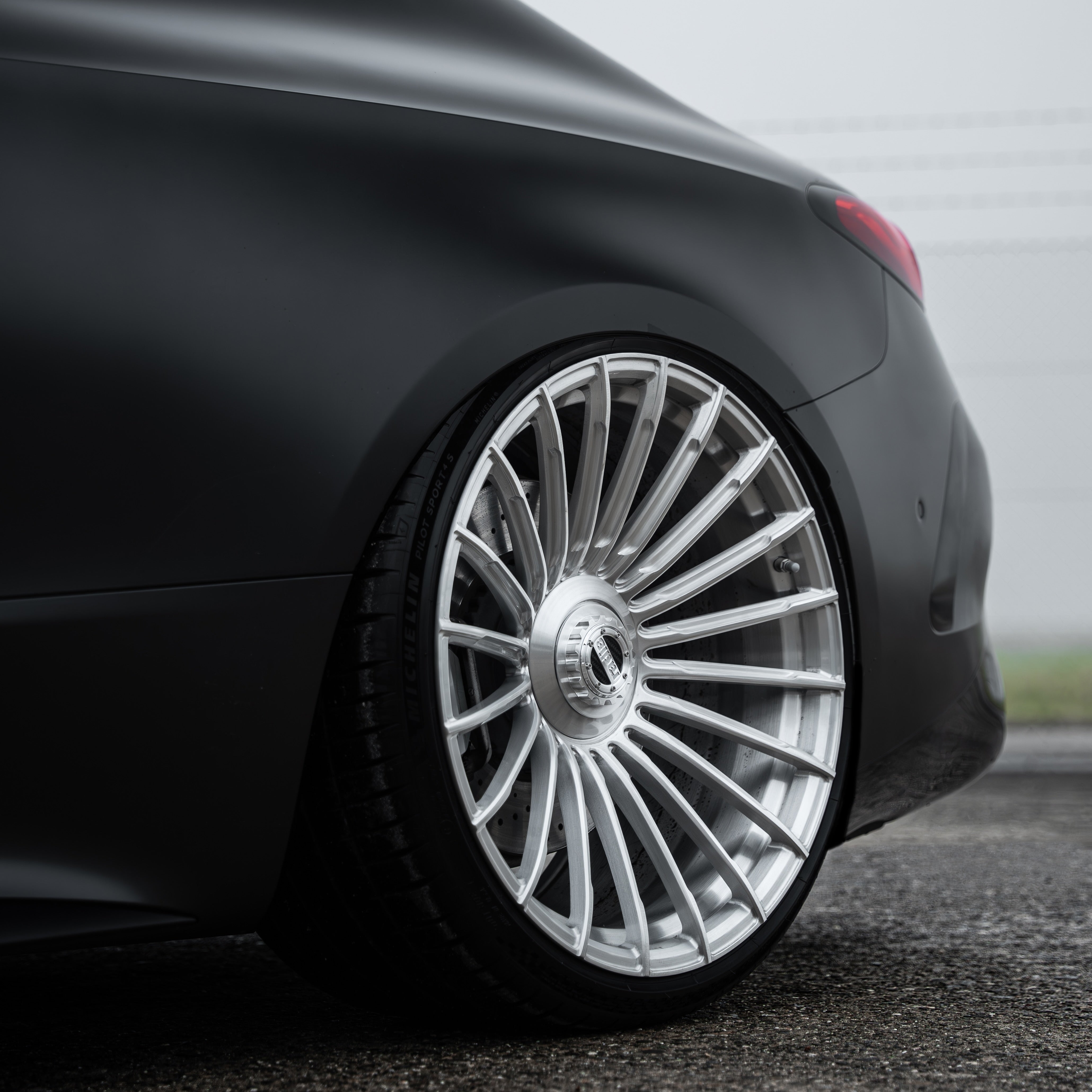 Buy custom Forged Monoblock Radi8 R802 wheels for Mercedes-benz CLE 53 AMG – available in 21/21 inch fitment. | Felgen kaufen