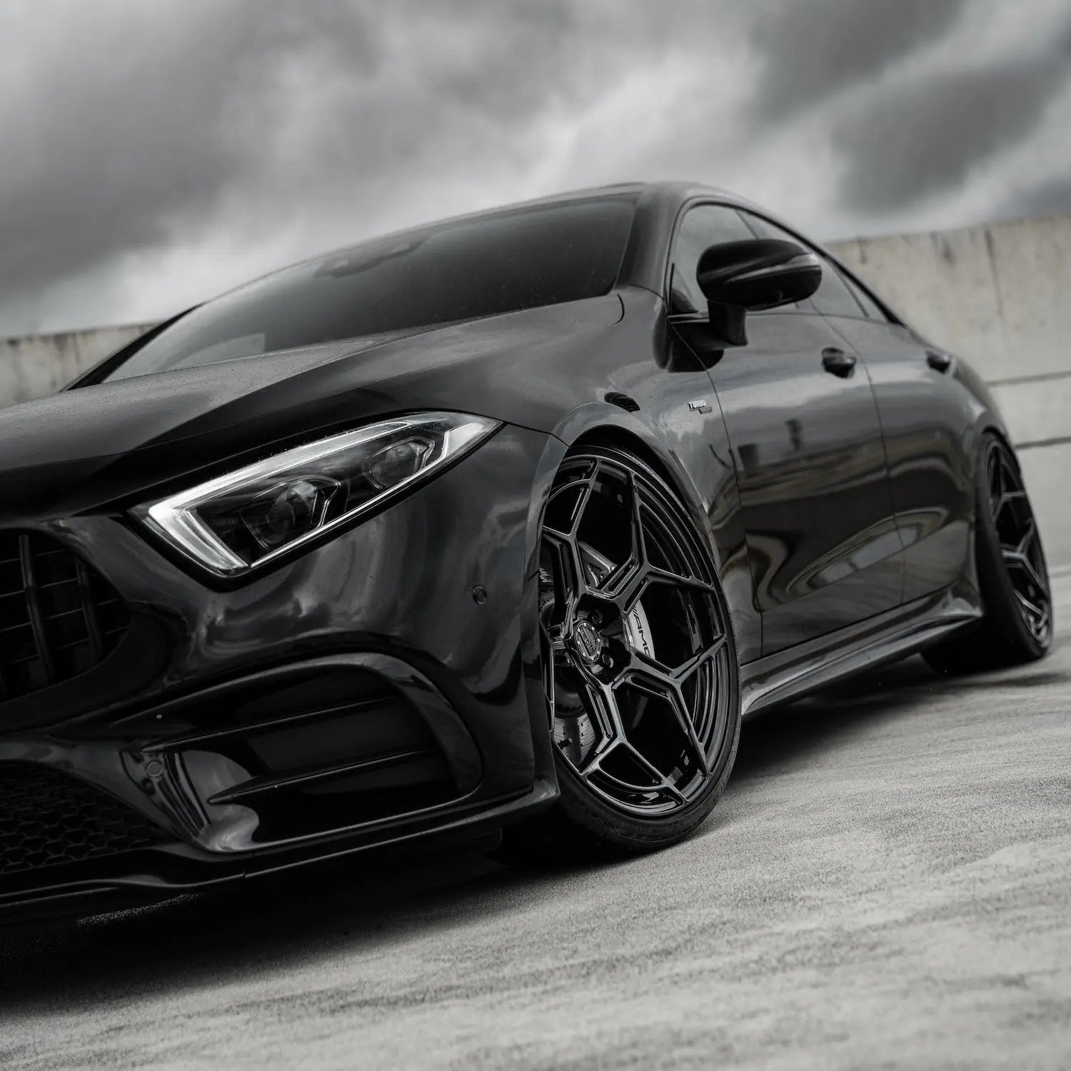 Radi8 R804.c Forged Wheels for Mercedes-Benz CLS 53 AMG – 9x21 & 11x21 Inch Custom Fitment radi8wheels